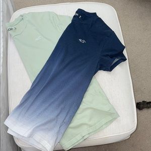 2 Hollister short sleeve tee’s